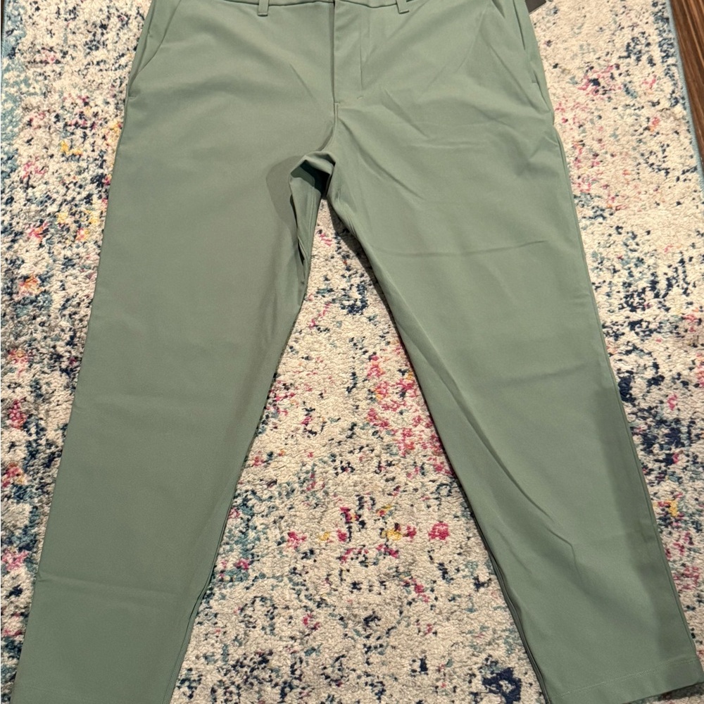 36x30 Lululemon Men's Pants